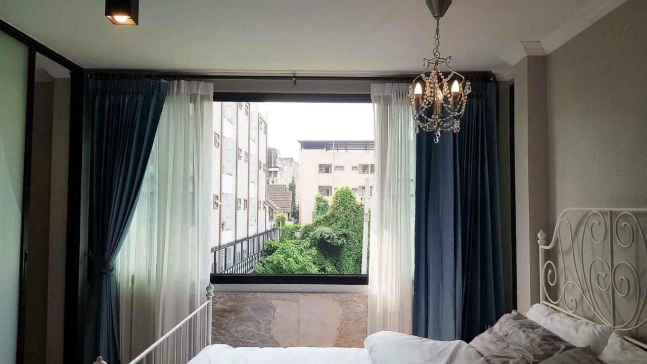 Wang Lang Hostel Bangkok Exterior photo